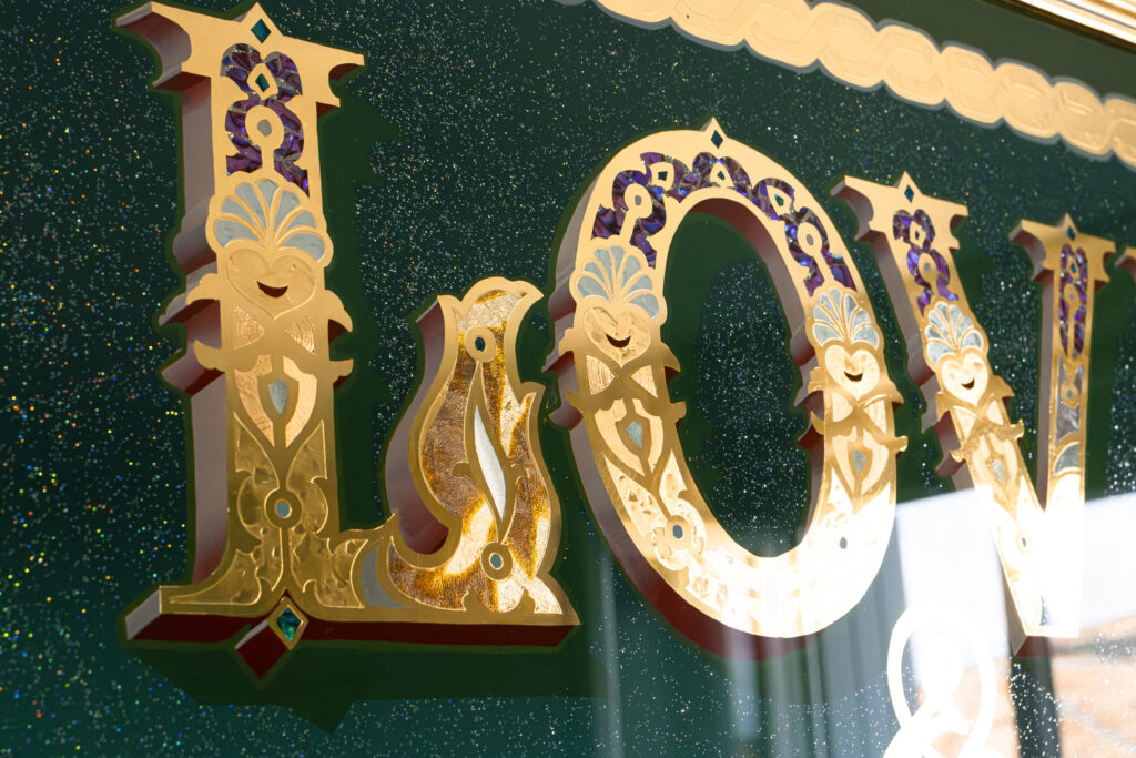 Love and happiness dorure sous verre